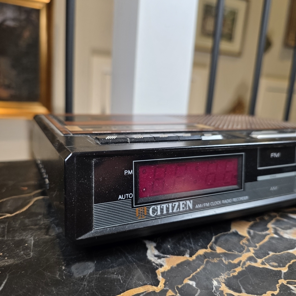 Vintage Citizen Clock Radio Cassette Player Woodgrain 80s - Picture 6 of 14